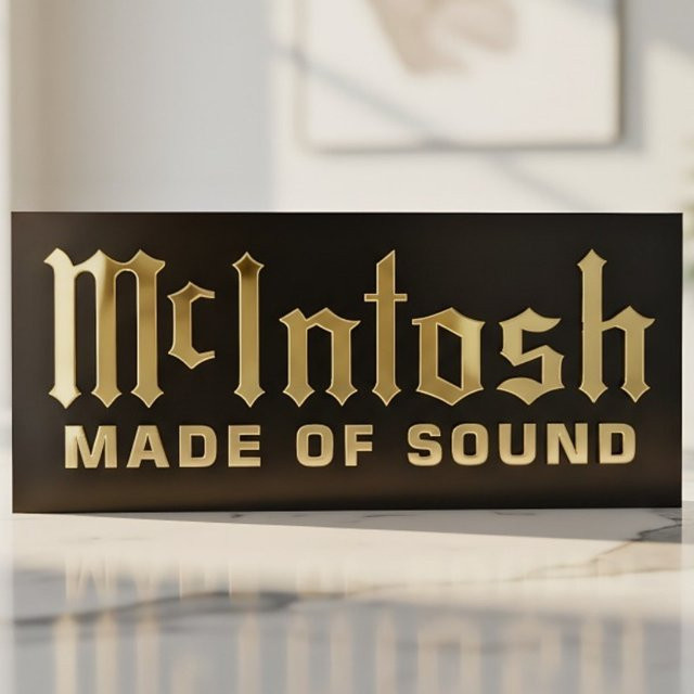 McIntosh Wandschild Goldfarbene Spiegel-Acryl-Plakette für Heimkino und Soundräume B/H: 30,0 x 13,0 cm - Bild 1