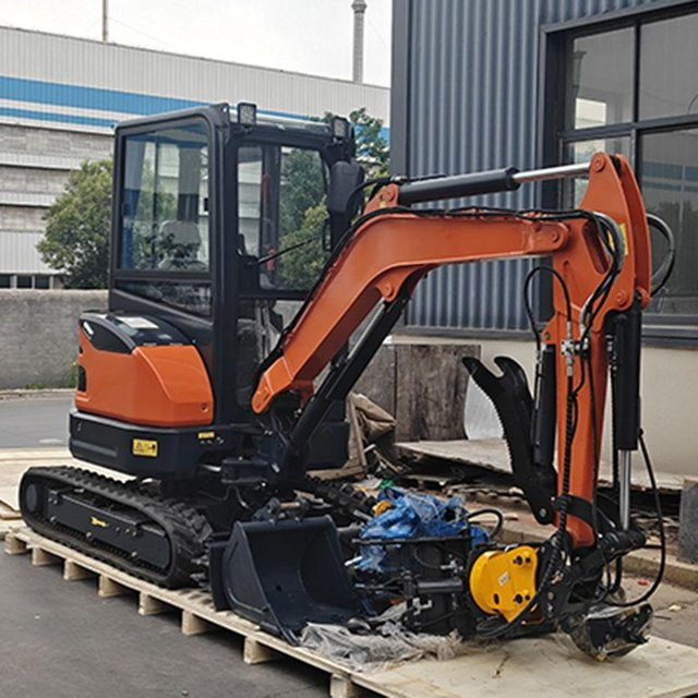 Kubota Raupen-Minibagger in Orange mit 3,5 Tonnen Leistung - Bild 1