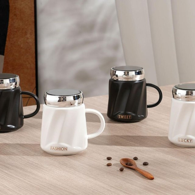 Yiran Furniture Keramiktasse mit Deckel und Spiegel-Design in Grau, 460 ml - Bild 1