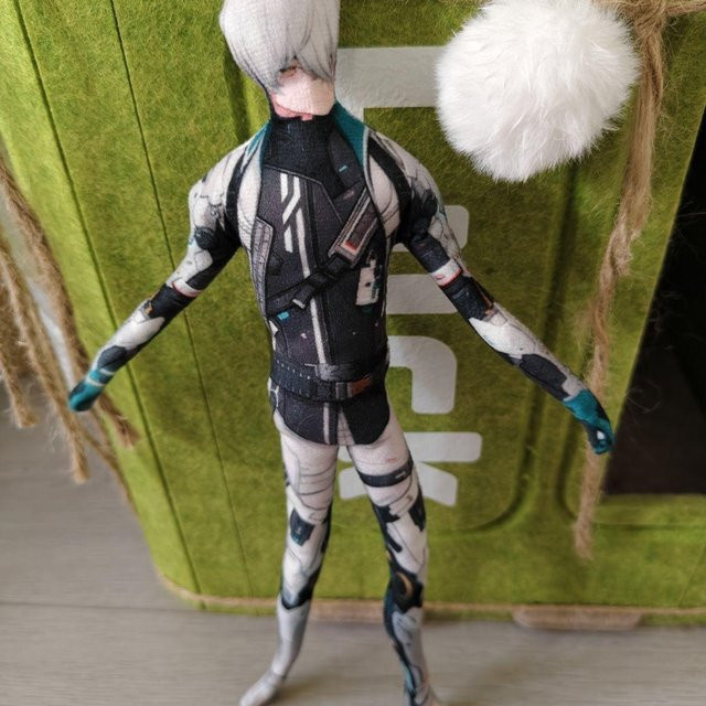 Yiran toy Punishing Gray Raven Lucia Watanabe Nanami Liv Plüschpuppe, zweiseitig wendbares Gesicht, 28cm, ab 18 Jahre - Bild 1