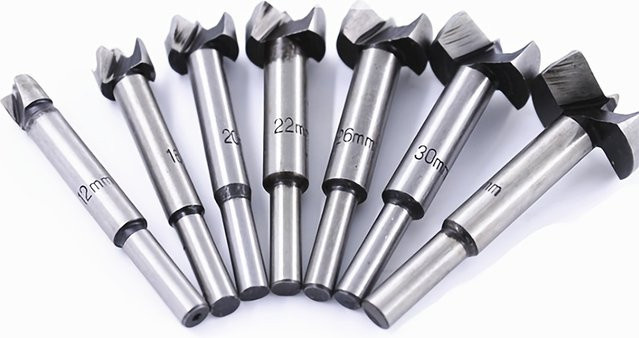 7-teiliges LouCnloin Bohrer-Set aus Schnellarbeitsstahl mit Hartmetallspitzen in Silber für die Holzbearbeitung - Bild 1