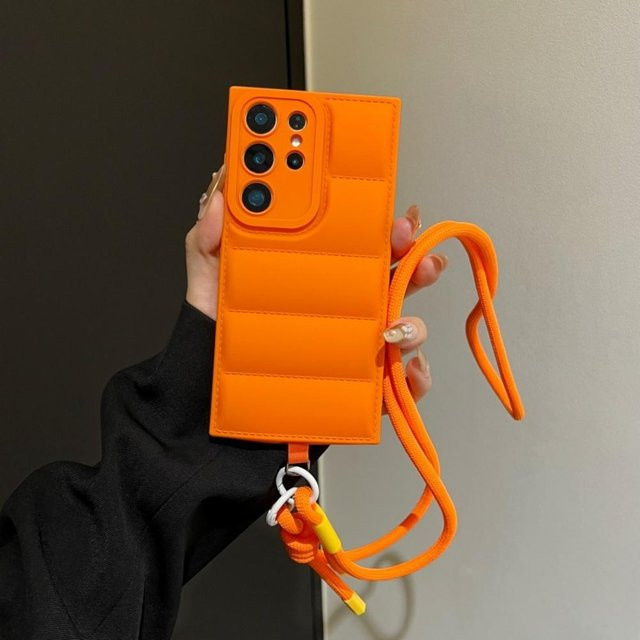Luxus Daunenjacke Crossbody Hülle für Samsung Galaxy S23 S24 S25 Ultra S22 Plus S21 FE A55 A56 A16 A54 mit langem Lanyard Trageband in Orange - Bild 1