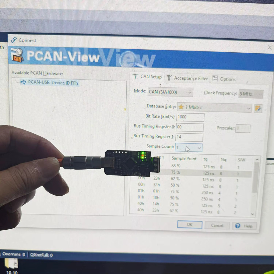 Dykbcells USB-zu-CAN-Adapter CANable PCAN-View Kommunikationsanalyse für CANBUS CandleLight Slcan Klipper Firmware-Debugger in Schwarz mit USB-C Anschluss - Bild 2