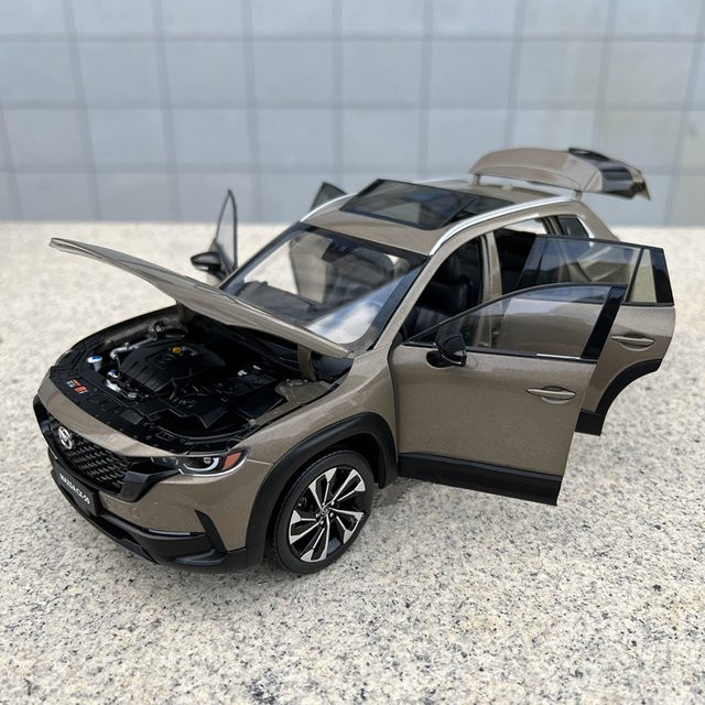 MAKEDA Mazda CX50 CX-50 Geländewagen, Auto Modell, 1:18, Metall - Bild 1