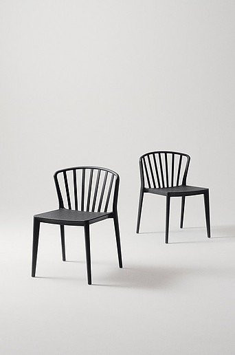 IKEA VÄBY Gartenstuhl Set aus 2 Stück, Schwarz, stapelbar und UV-beständig - Bild 1