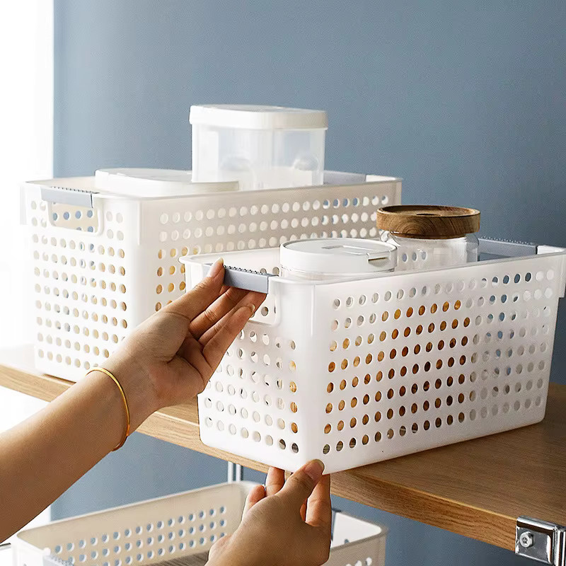 Weiße Aufbewahrungsbox aus Kunststoff für Snacks, Spielzeug und Bücher - Bild 4