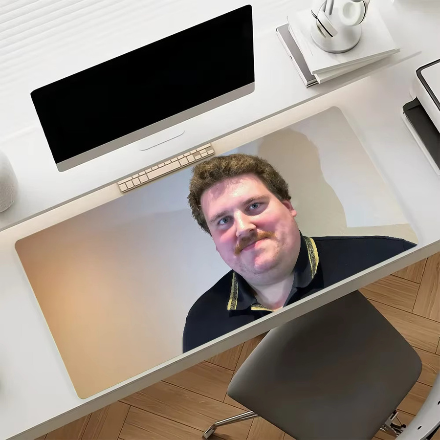 Großes Mauspad mit Rainer Winkler Drachenlord Motiv, rutschfeste Gamer-Computermatte für Schreibtisch und Laptop, Mehrfarbig - Bild 6