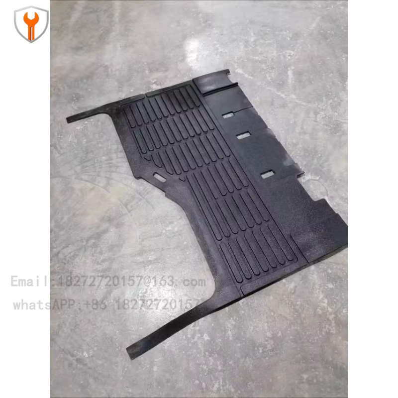 Bodenmatte für Linde Gabelstapler in Schwarz (Teilenummer 3514313023) - Bild 3