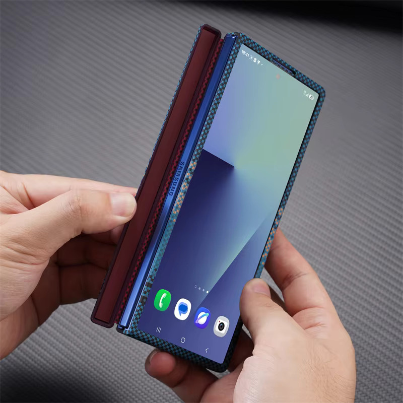 Magnetische Schutzhülle aus Kohlefaser-PC für Samsung Galaxy Z Fold 8Ultra, 7, 6, 5, 4 mit Scharnier- und Displayschutzfolie sowie kabellosem Ladeabdeckung - Bild 1