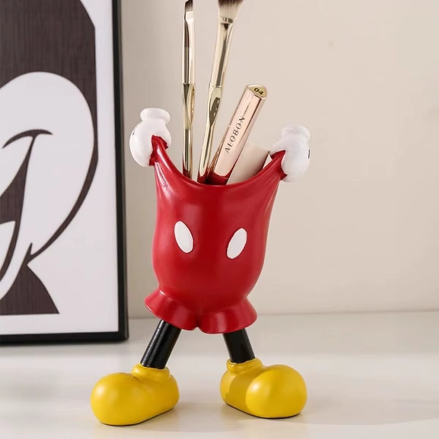 Tragbarer Stifthalter aus Kunststoff in Rot für Make-up-Pinsel und Schreibutensilien - Bild 3