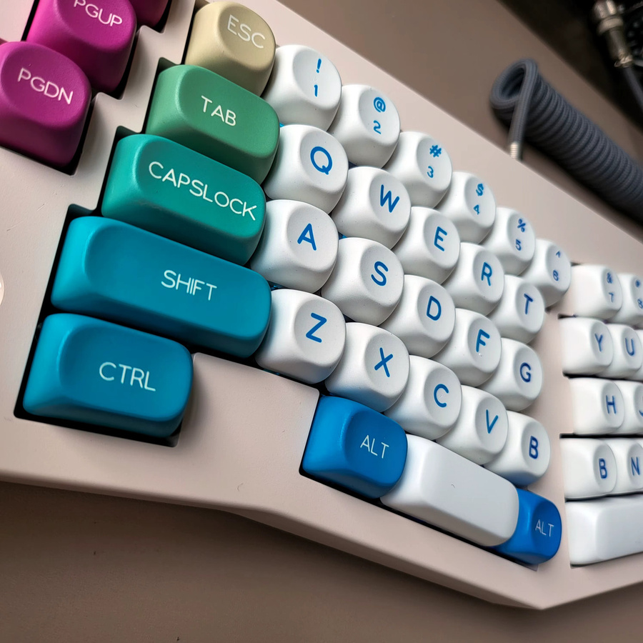 Jaycomia Moa Profile PBT-Tastenkappen mit 7u Alice Split Space Keys in Multicolour im Dye-Sub ISO-Layout - Bild 3