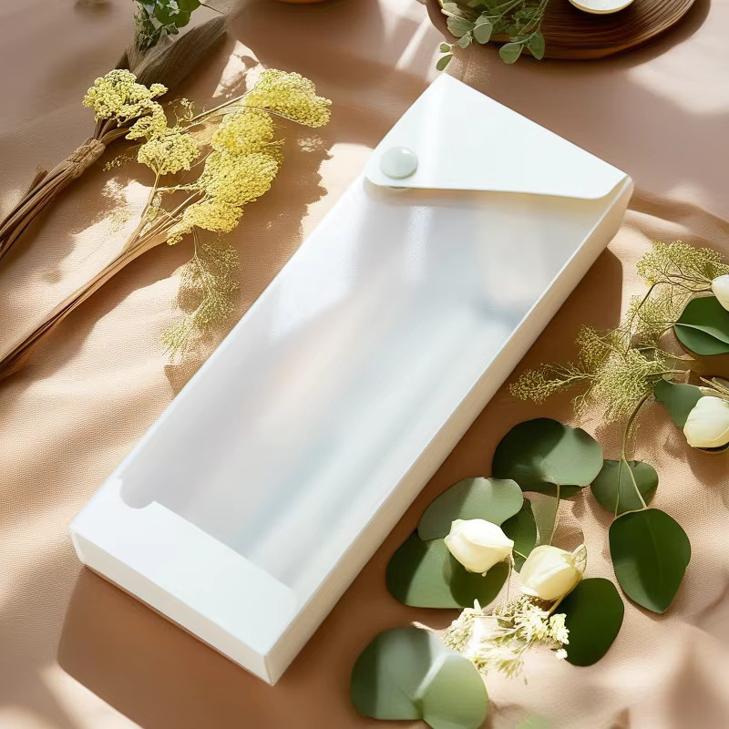 Multifunktionales Federmäppchen aus transparentem Kunststoff in Beige und Weiß - Bild 2