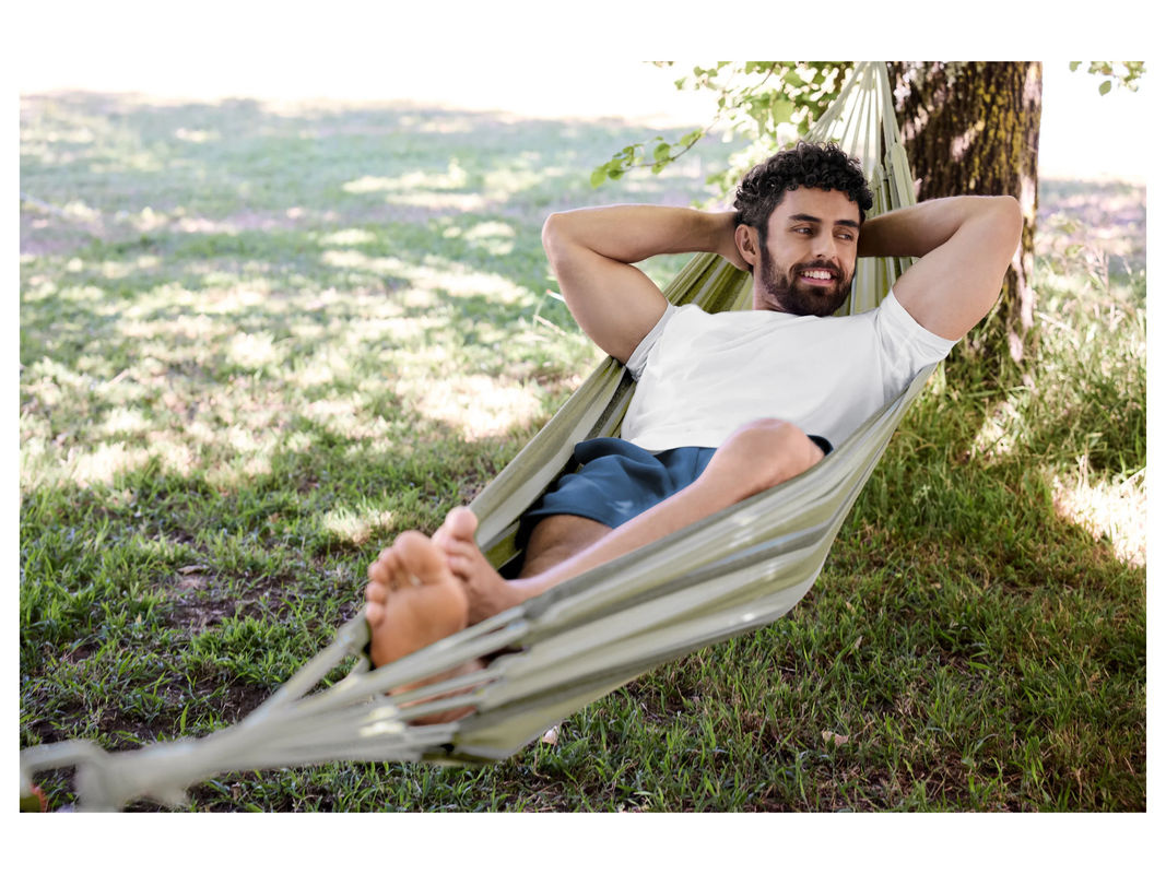 CRIVIT Hängematte aus Baumwolle und recyceltem Polyester in Grün - Bild 3