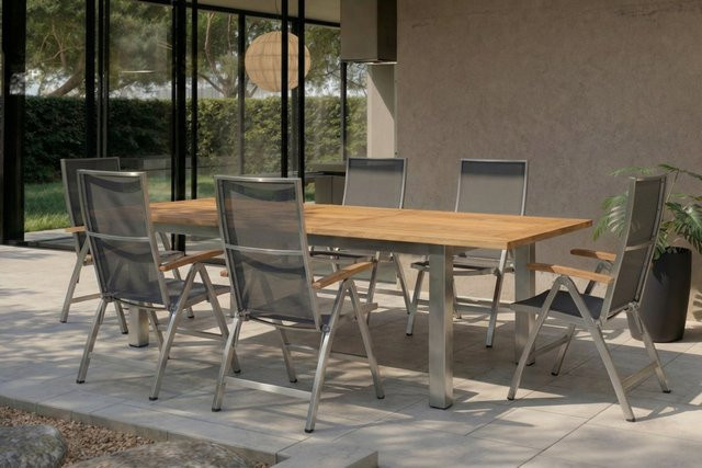 Stern Cardiff Garten-Essgruppe aus Edelstahl und recyceltem Teak in Silber/Silbergrau mit ausziehbarem Tisch und 6 Klappstühlen - Bild 1