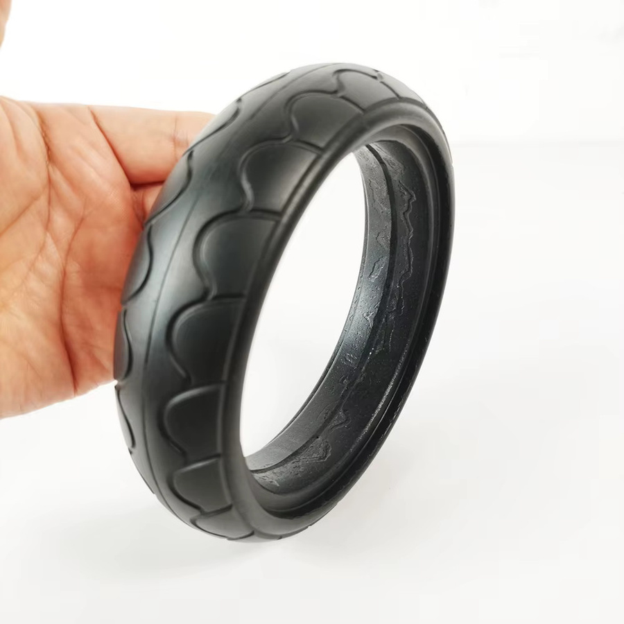Easywalker Harvey 2/3 Ersatz Vorderrad aus PU Tubeless in Schwarz - Bild 4