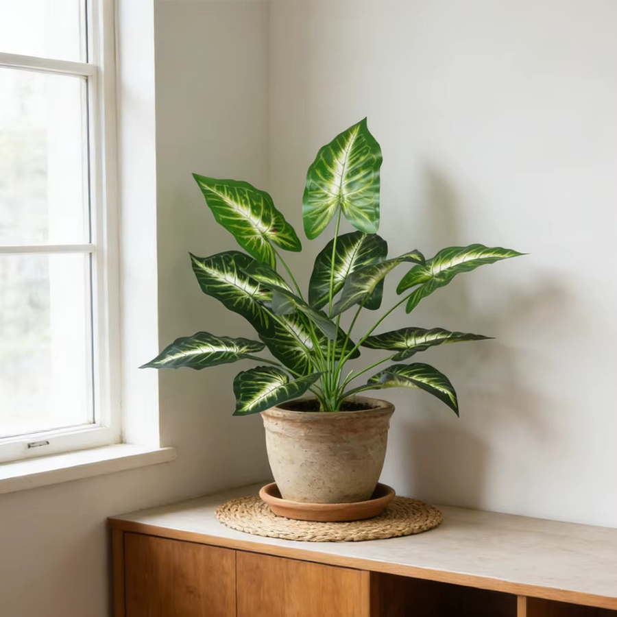Künstliche Monstera-Palmblätter von Kmitang in Grün aus Kunststoff für die Tischdekoration - Bild 2