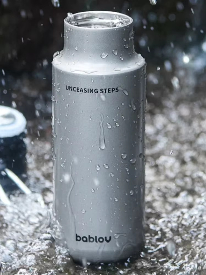 Bablov Thermos-Wasserflasche aus 316L Edelstahl in Silber, 480 ml, auslaufsichere Isolierflasche für Outdoor, Camping und Wandern - Bild 7