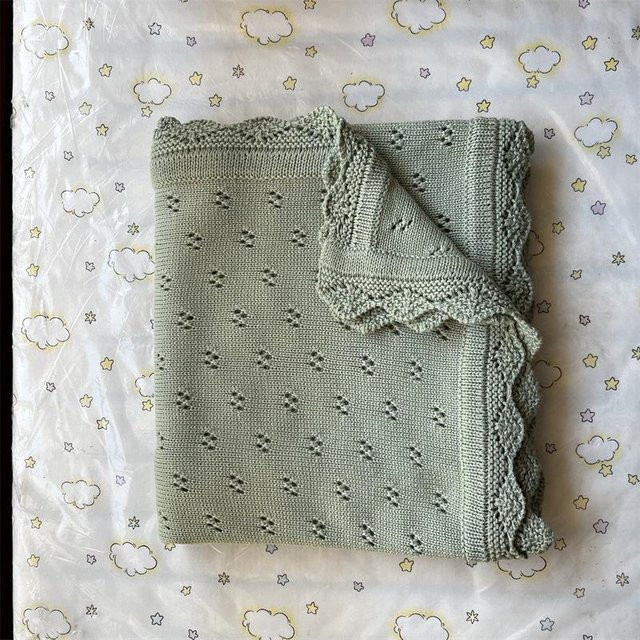 Chose One Babydecke aus reiner Baumwolle in Hellgrün mit Nordischem Stil und Spitze, Strickdecke für Babys, B/B: 80 x 100 cm - Bild 1