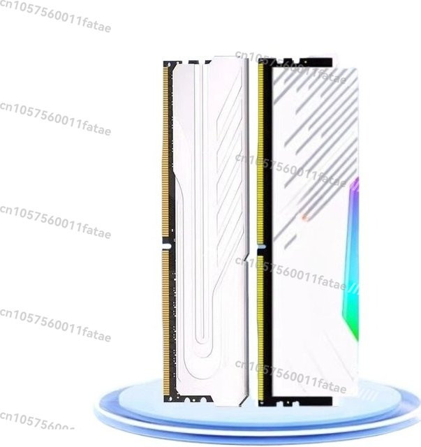 DDR4 Desktop-Speichersticks in Weiß, erhältlich mit 8 GB, 16 GB oder 32 GB und Taktraten von 2666, 3200, 3600 oder 4000 MHz - Bild 1