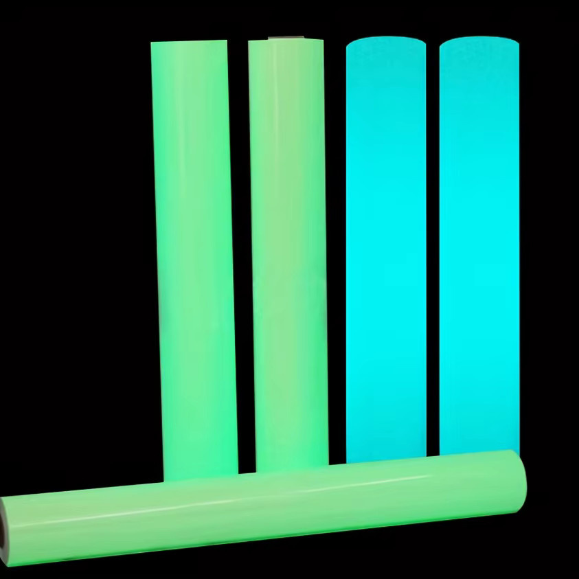 Guangyintong HTV Wärmeübertragungs-Vinylrolle im Dunkeln leuchtend, Blau, Breite: 30,48 cm, Länge: 243,84 cm - Bild 3