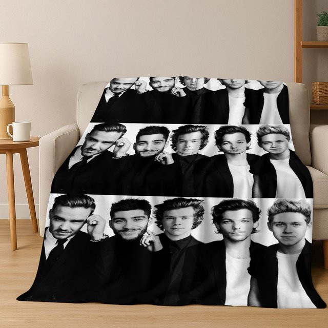 Gemütliche Flanelldecke YangJOJO mit 3D Rock-One-Direction Design, weiche Überwurfdecke aus Polyester, Mehrfarbig, B x H: 75 x 90 cm - Bild 1