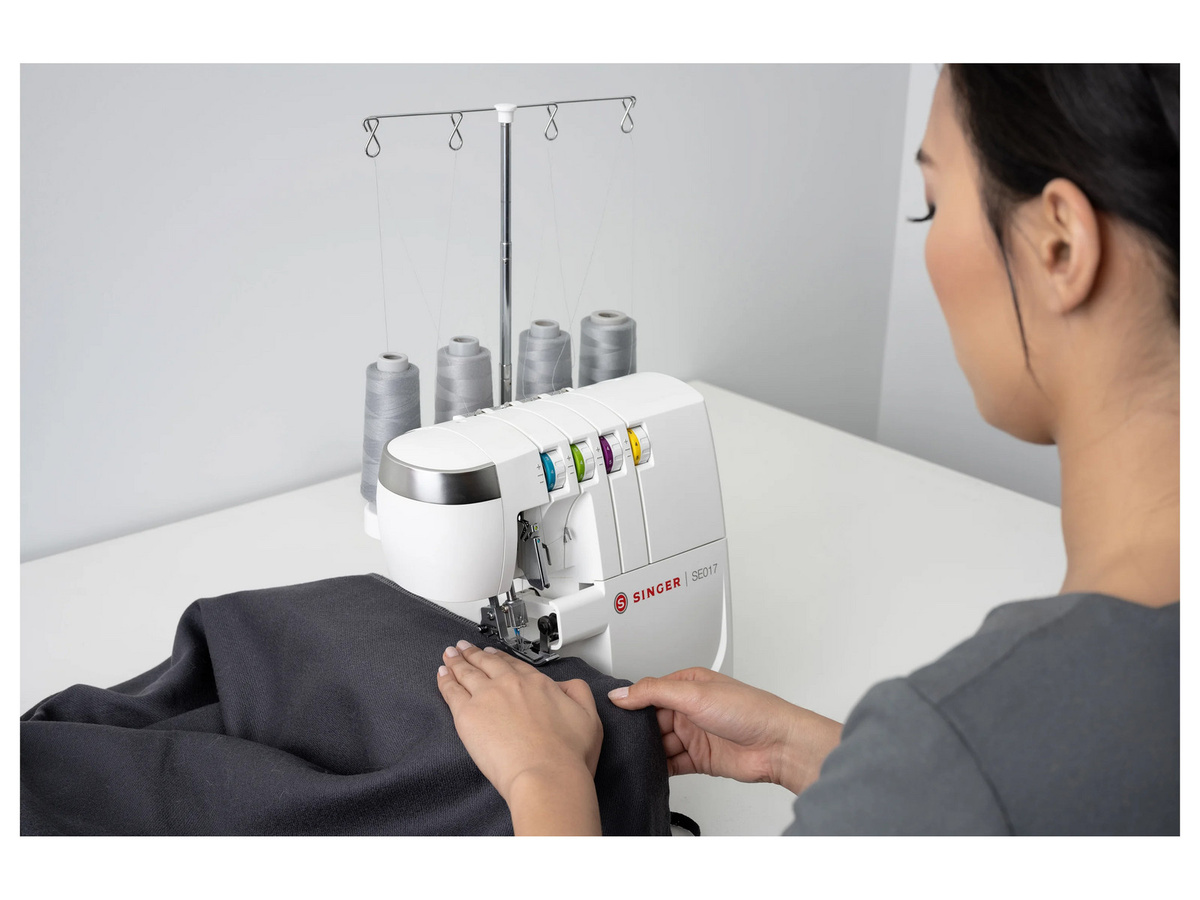 Singer Elite SE017 Overlock in Weiß - Bild 4
