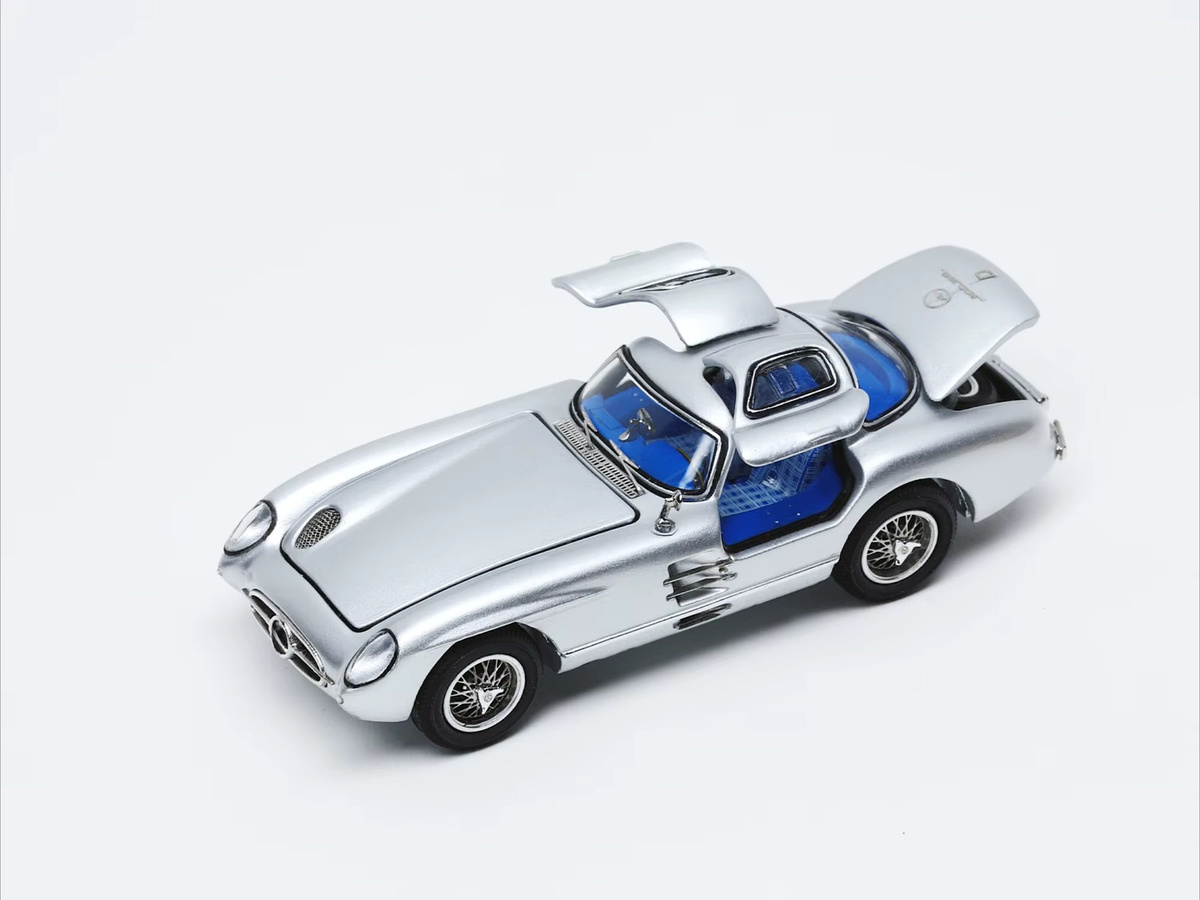 YS SL-Klasse Mk1 300 SLR 1955 Uhlenhaut Coupé, Modellauto, 1:64, Silber - Bild 3