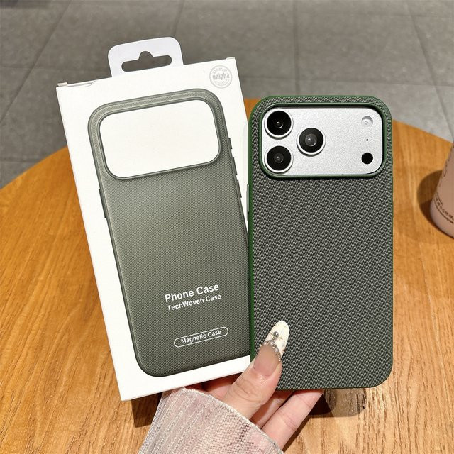 TechWoven MagSafe Magnetische Handyhülle für iPhone 17 16 15 14 13 12 11 Pro Max Plus Stoßfeste Rückabdeckung in Grün - Bild 1