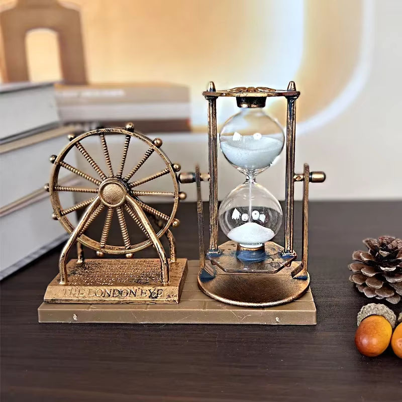 Retro Riesenrad Sanduhr aus Metall in Gold als dekoratives Kunsthandwerk und Sand-Ornament - Bild 2