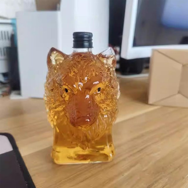 Wolf Art Glaskaraffe in Wolfskopf-Design, transparent - Bild 1
