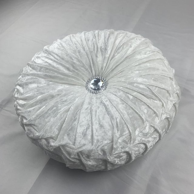 Yiran Furniture Plüsch-Zierkissen in Weiß, rundes Kürbis-Design mit Diamant-Optik, Durchmesser: 32 cm - Bild 1
