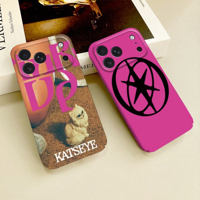 Glänzende HD Hartschalen-Handyhülle für Apple iPhone 17 16 15 14 13 12 11 Pro Max Plus Mini mit K-Katseye Kpop Design - Bild 1