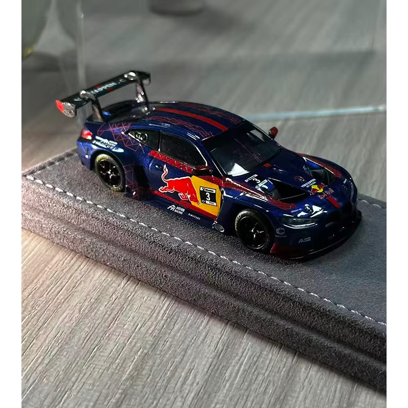Bburago BMW M4 G82 GT3 2. Generation Rennausführung, Rennwagen, 1:64, Metall - Bild 3