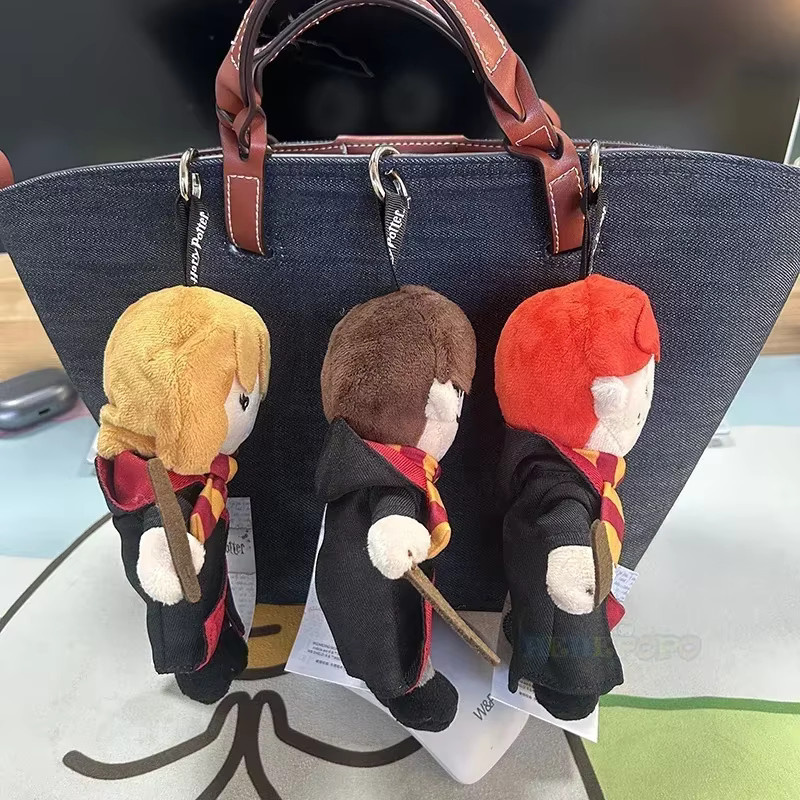 HUGKIS Harry Potter Academy Plüsch-Rucksack-Ornament im Zauberer-Roben-Design, Höhe: 17 cm - Bild 4