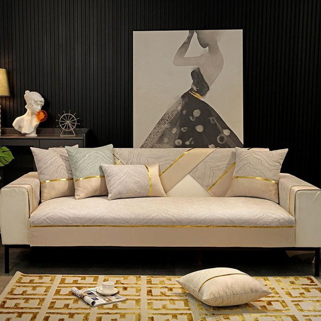 Rutschfester Chenille Sofabezug mit Jacquard-Spleißung in Beige, B/H: 70 x 70 cm - Bild 1
