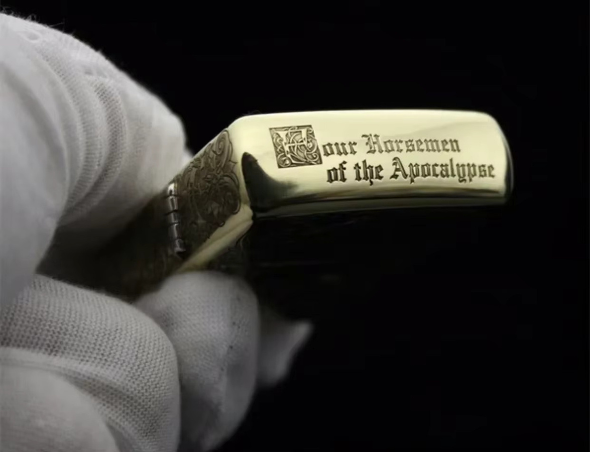 Zippo Feuerzeug Four Horsemen Apocalypse Holy Priest Craved in Gold und Silber Windproof Collection - Bild 3
