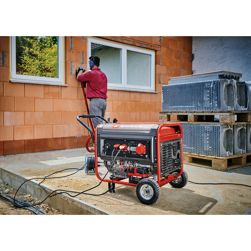 Einhell Benzin-Stromerzeuger TC-PG 65/E5 in Rot mit 4-Takt-Motor und 25 l Tank - Bild 2