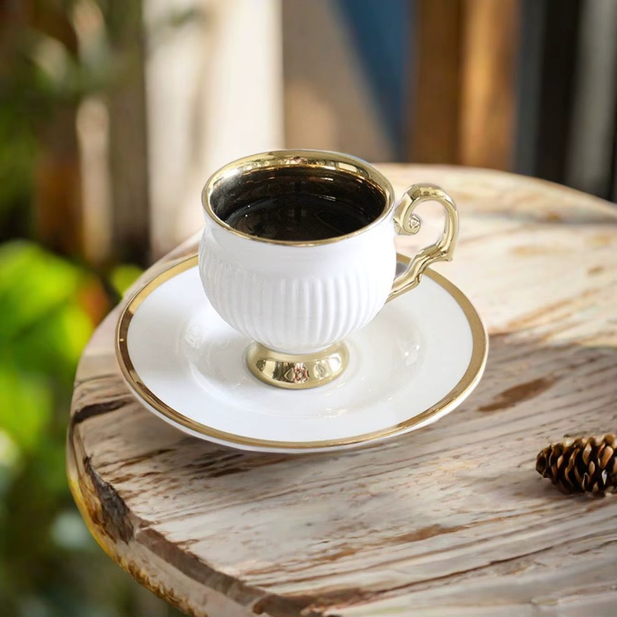 Exquisites Keramik Tee-Set im europäischen Stil, weiße Teetasse und Kaffeetasse, 90 ml - Bild 3