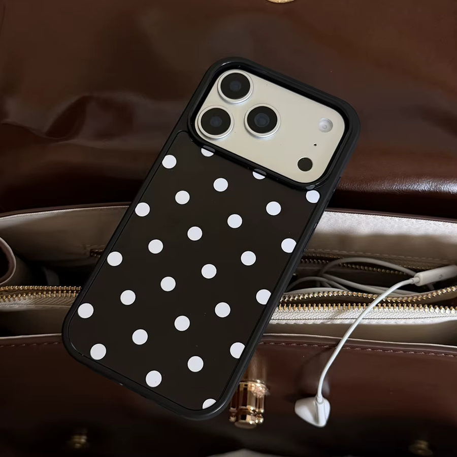 KASONPAI Stoßfeste Handyhülle mit Retro-Polka-Dot-Anime-Mädchen Design für iPhone 14, 15, 16, 17 Pro Max und Air 13 in Schwarz - Bild 2