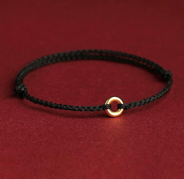 Armband aus rotem Baumwoll-Seil, Schwarz, Unisex - Bild 1