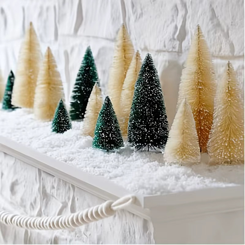 12 Stück Mini-Weihnachtsbäume von DUTRIEUX in Grün mit künstlichem Schnee für deine Tischdekoration zu Weihnachten, Silvester und Partys - Bild 3