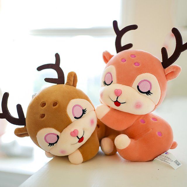 DOYOUDO Sika Hirsch Plüsch Spielzeug Realistisches Deko-Ornament für den Schreibtisch, Höhe: 25 cm - Bild 1