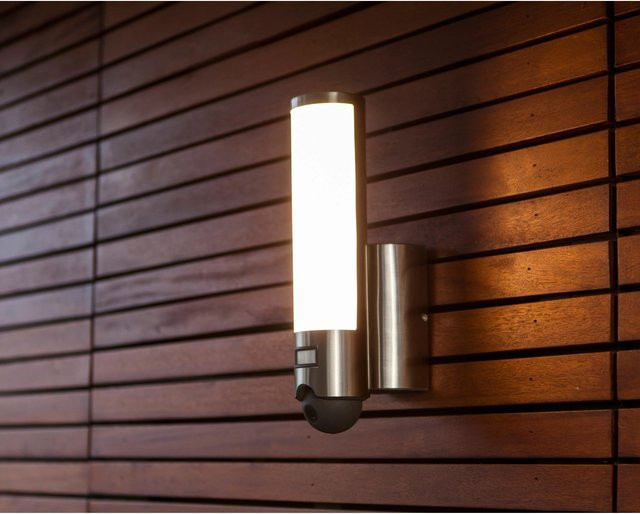 LUTEC LED-Wandleuchte Elara Secury-Light in Silber mit Bewegungsmelder und Dimmfunktion - Bild 1