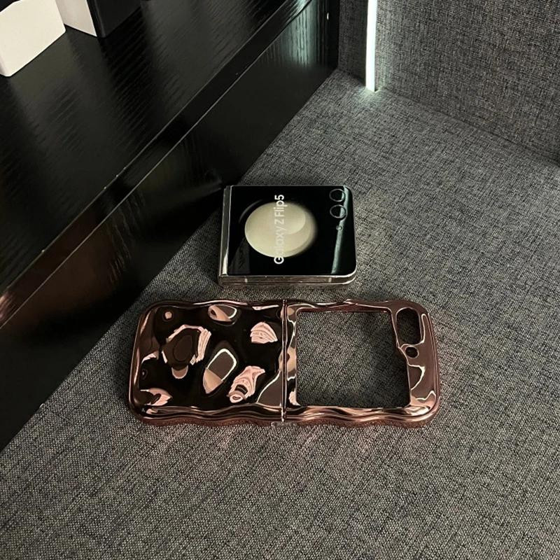 Stoßfeste Samsung Galaxy Z Flip 6 und Z Flip 5 Handyhülle aus weichem TPU mit glänzendem Steinmuster und Wellen-Design in Meteoriten-Optik - Bild 2