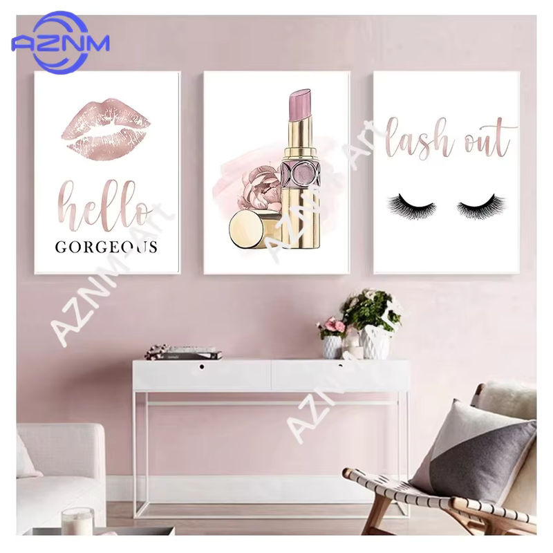 AZNM Wandkunst Set Hello Gorgeous in Roségold und Weiß, Leinwandgemälde mit Lippenstift und Wimpern Motiv für glamouröse Dekoration - Bild 5