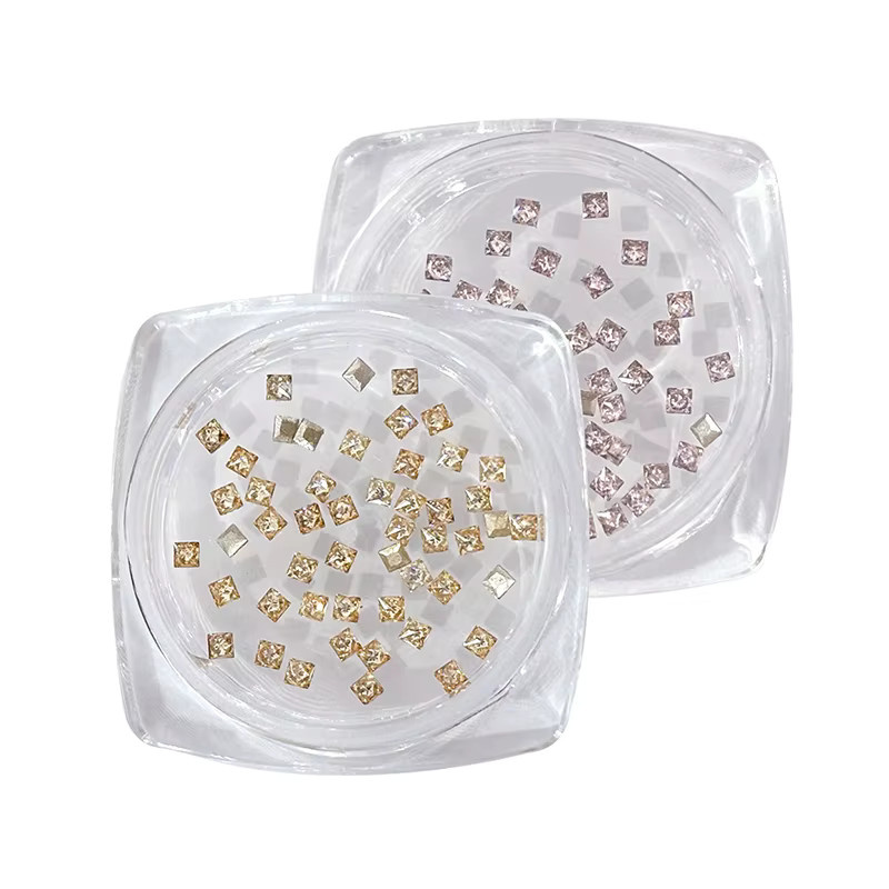 JETTING Nagelanhänger Zirkon-Strass, Mini-Quadrat, Weiß, 50 Stück - Bild 2