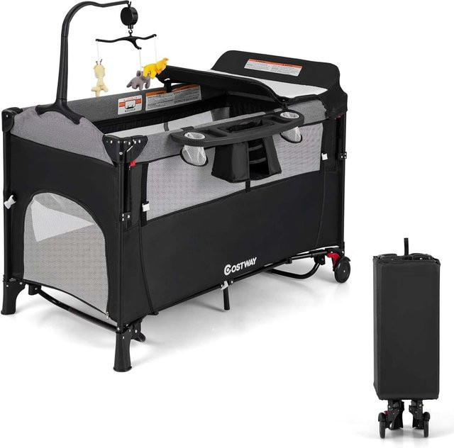 GOFLAME 5-in-1 Reisebett für Babys in Grau mit Matratze, Wickelunterlage, Spielzeug, Spieluhr und Tragetasche, B/B: 120 x 60 cm - Bild 1