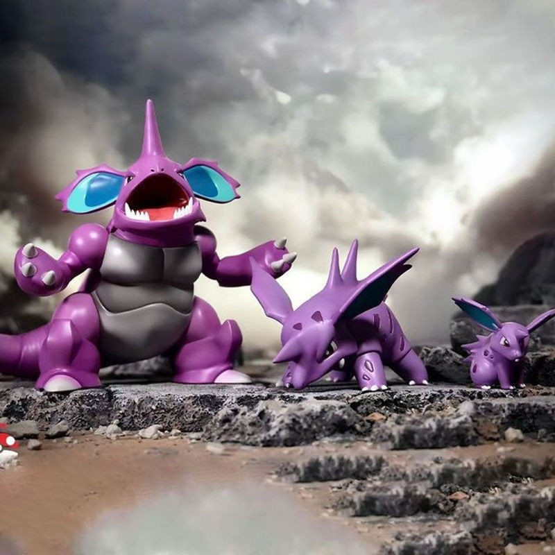 Bkm Pokemon Anime Figur Nidoking Nidorino Nidoran Sammlerstück aus Kunststoff in Blau und Lila - Bild 1