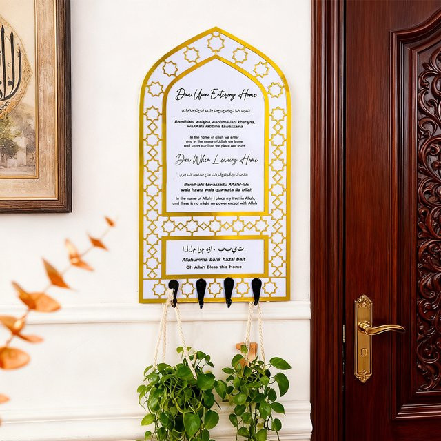 Dekorativer Wandhaken aus Metall in Gold mit Fensterform und Schneeflocken-Design - Bild 1
