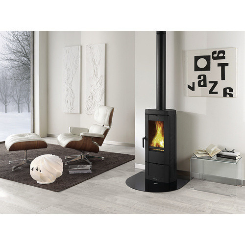 La Nordica-Extraflame Kaminofen Candy aus Gusseisen in Schwarz mit 7,2 kW Leistung - Bild 4
